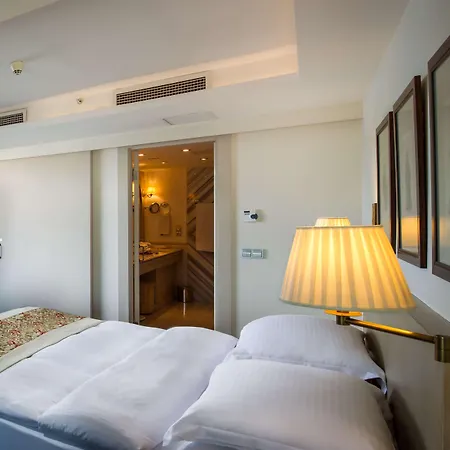 Hotell Radisson Blu Bosphorus 5*