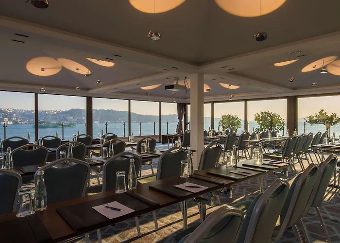 Отель Radisson Blu Bosphorus 5*