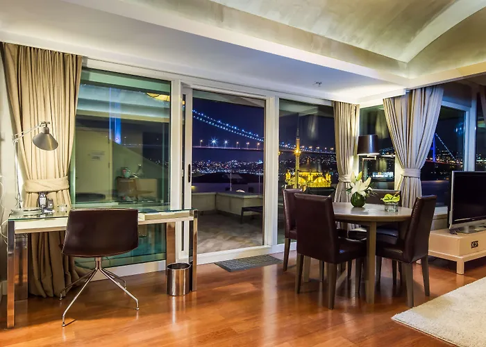 Отель Radisson Blu Bosphorus 5*