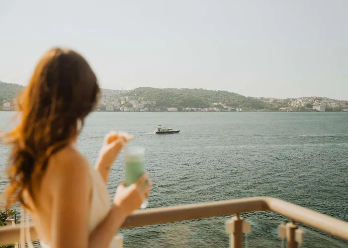 Отель Radisson Blu Bosphorus 5*